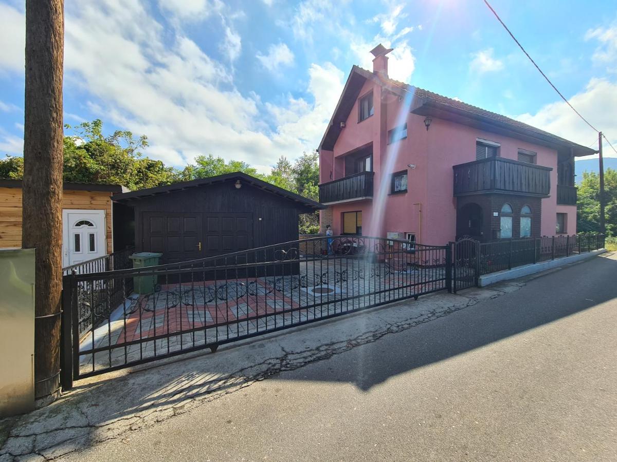 Апартаменти In Pavlovic Баня-Ковиляча Екстер'єр фото